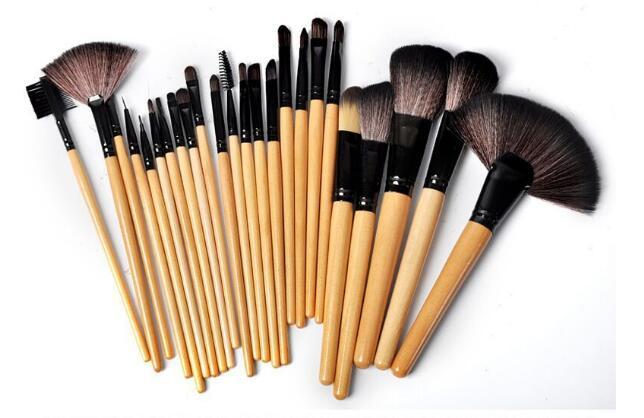 24-Piece Makeup Brush Set for Everyday Glam