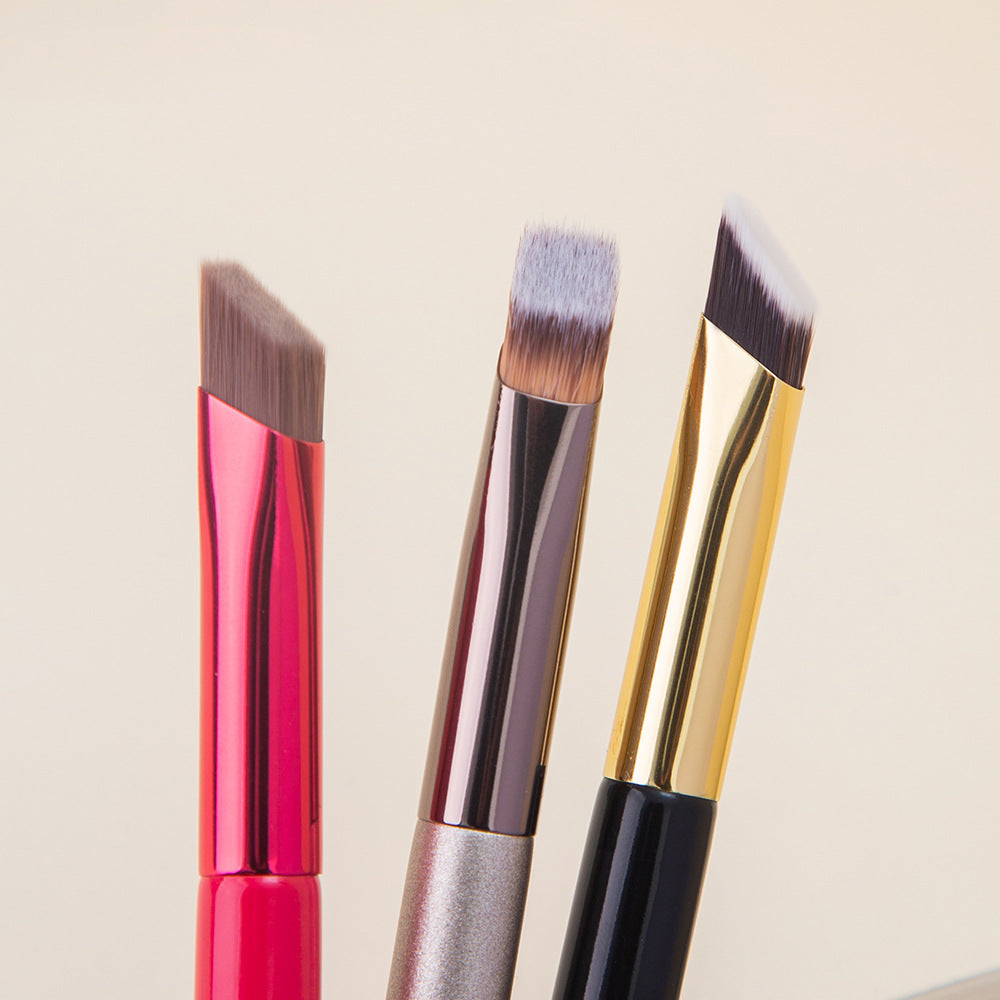 All-in-One Eyebrow Brush for Bold, Defined Looks