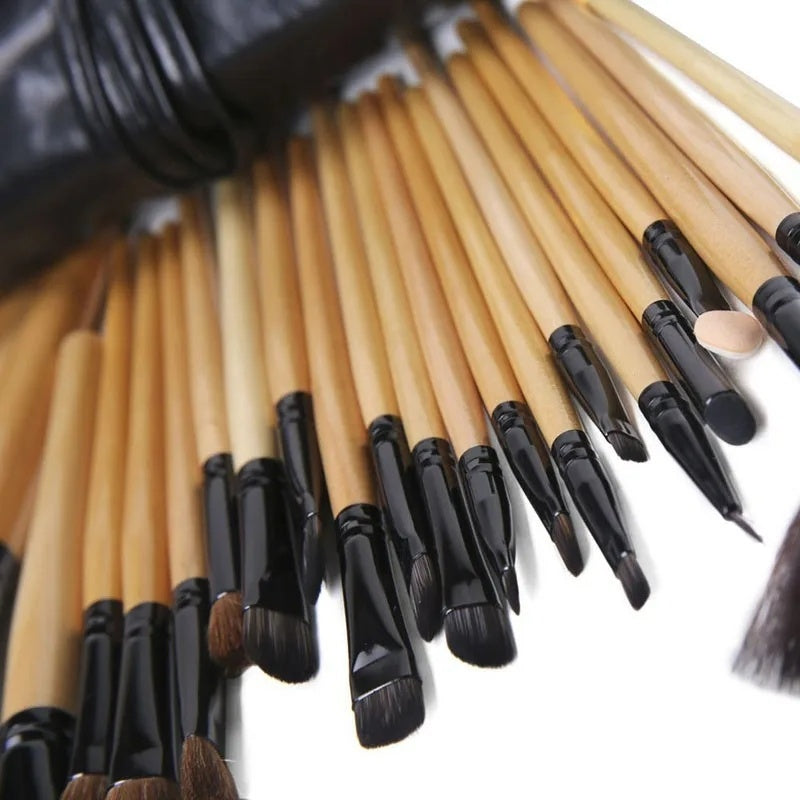 24-Piece Makeup Brush Set for Everyday Glam